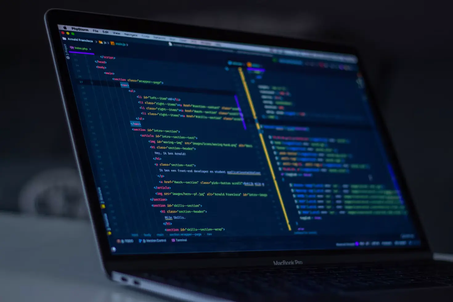 Code image - unsplash.com
